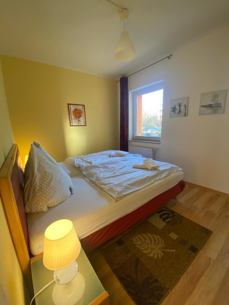 Apartments In Der Kopenhagener Strasse Росток Екстер'єр фото