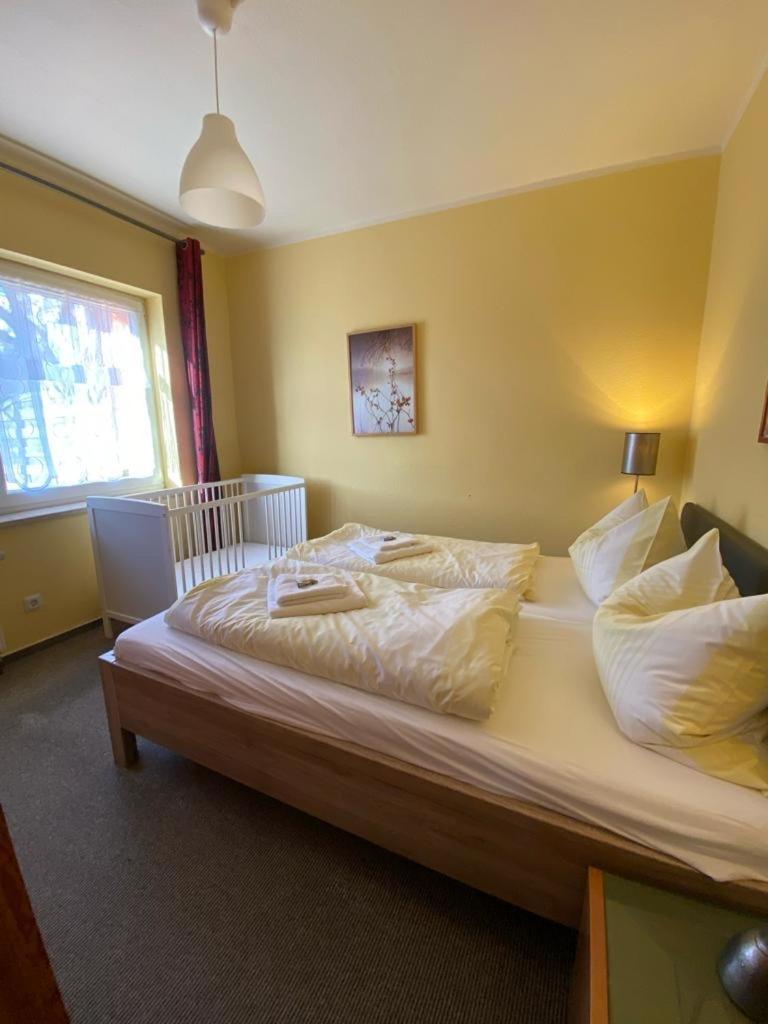 Apartments In Der Kopenhagener Strasse Росток Екстер'єр фото